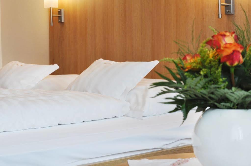 Hotel Fortuna 슈톡카흐 외부 사진